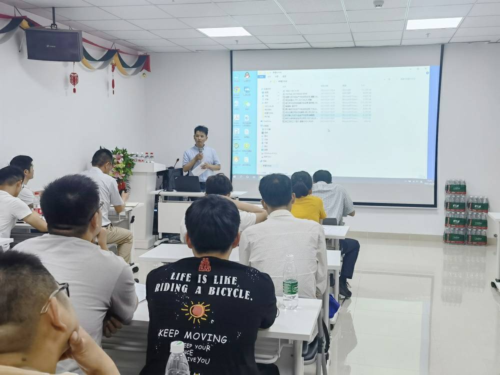 1625468117.jpg 福州俊豪高效物流管理有限公司药业技术交流会 (3) - 副本.jpg